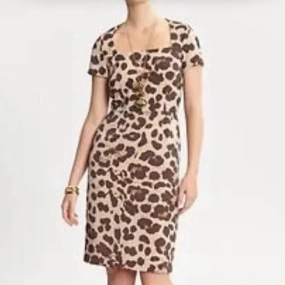Banana Republic Women's Size 2 Sheath Dress Square Neck Animal Print Zip Back